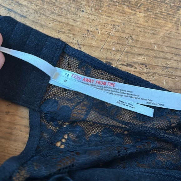 NEW Anthropologie Long Sleeve Cut Out Lace Body Suit Black Medium M Bustier NWT - Picture 7 of 9